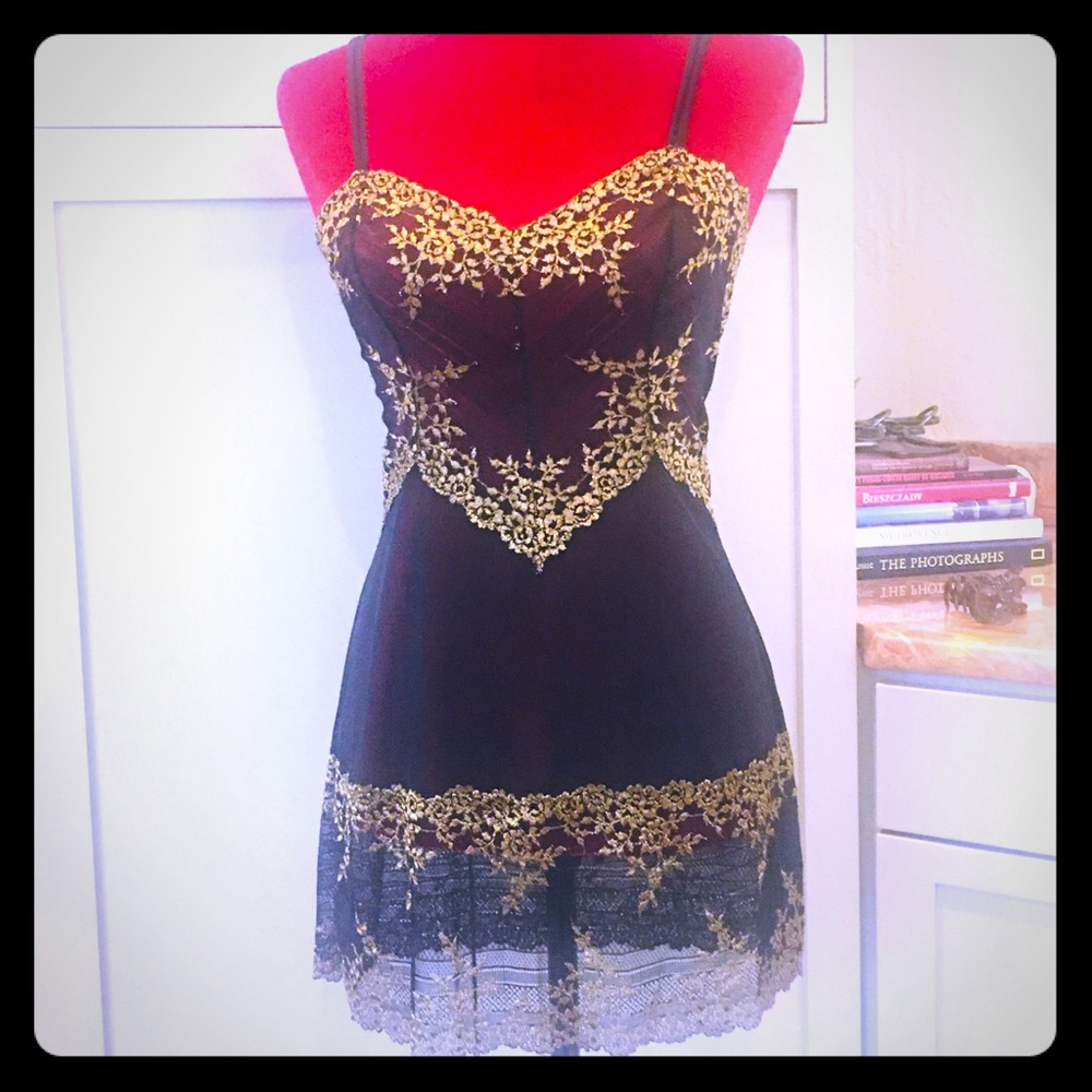 Wacoal Embrace Lace chemise